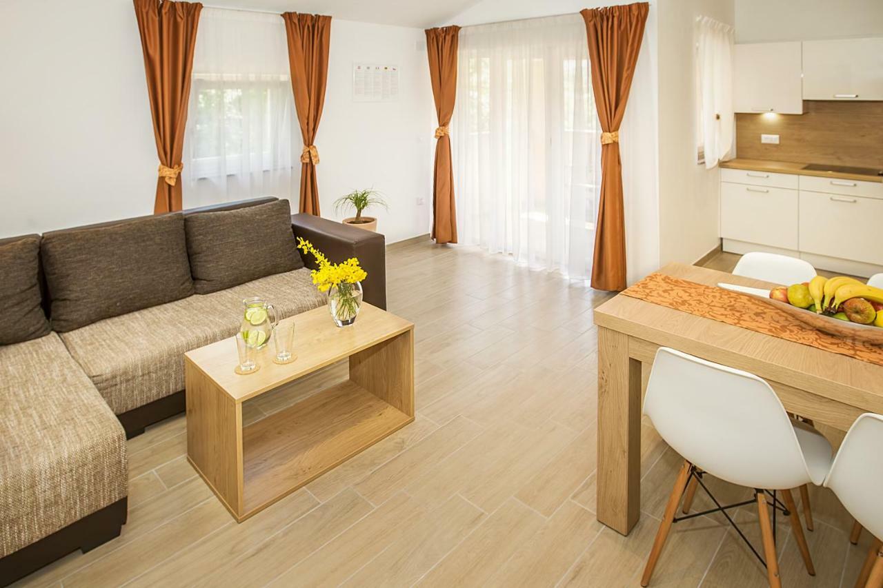 Residence Mediterraneo II Baška Exteriér fotografie